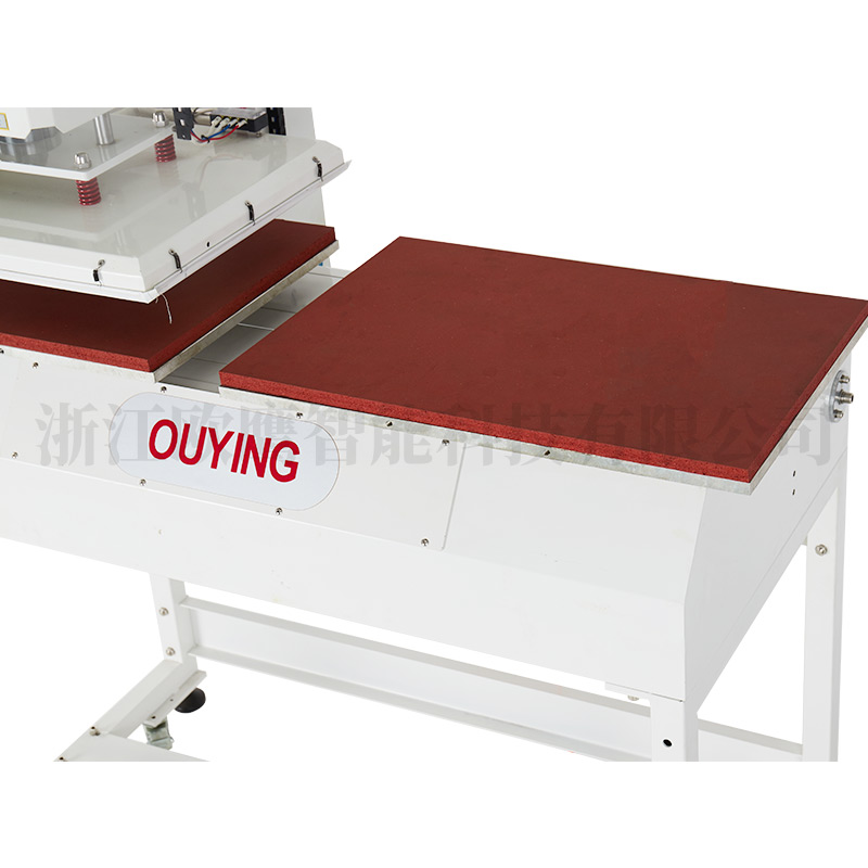 立式三加熱左右滑動熱壓機